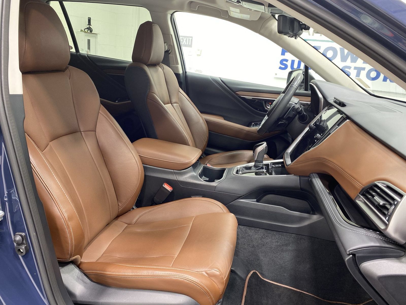 Used 2023 Subaru Outback Touring AWD/4WD image 24