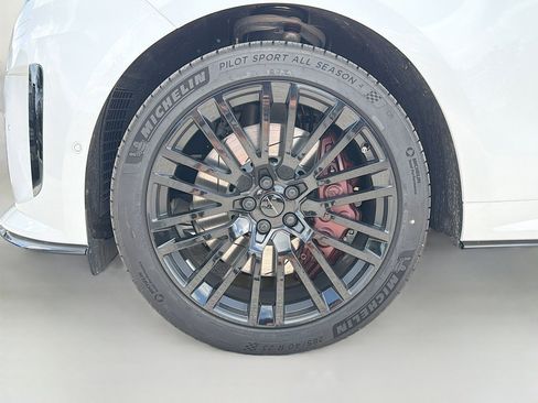 New 2026 Land Rover Range Rover Sport SV AWD/4WD image 43