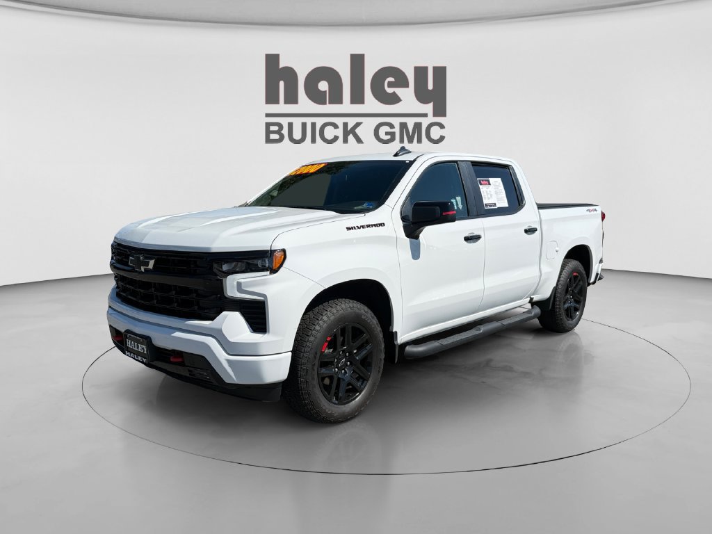 Used 2024 Chevrolet Silverado 1500 RST w/ Redline Edition AWD/4WD image 1