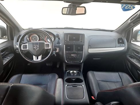 Used 2019 Dodge Grand Caravan GT image 13