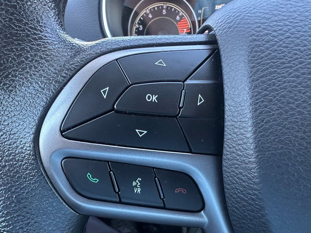 Used 2020 Jeep Cherokee Latitude AWD/4WD image 17