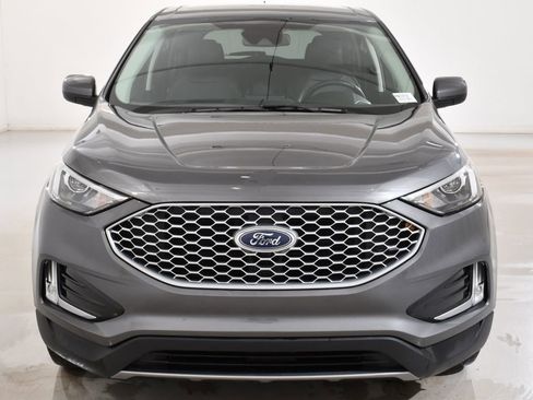 Used 2024 Ford Edge SEL w/ Convenience Package image 3