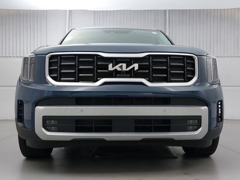 Used 2024 Kia Telluride SX Prestige image 10