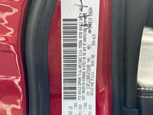 Used 2015 Jeep Cherokee Limited image 20