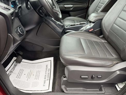 Used 2014 Ford Escape Titanium w/ Equipment Group 401A AWD/4WD image 13