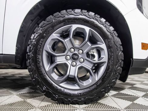 Used 2025 Ford Maverick XLT w/ Equipment Group 301A AWD/4WD image 39