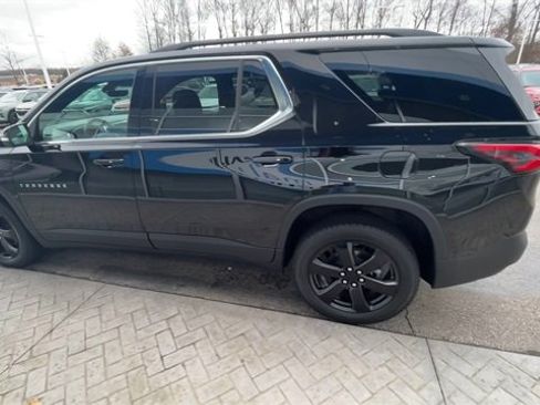 Certified 2023 Chevrolet Traverse LT w/ LT Premium Package image 5