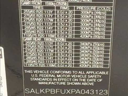 Used 2023 Land Rover Range Rover Long Wheelbase SE AWD/4WD image 27