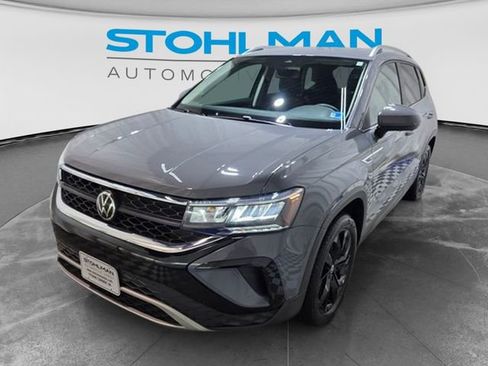 Used 2022 Volkswagen Taos SE AWD/4WD image 11