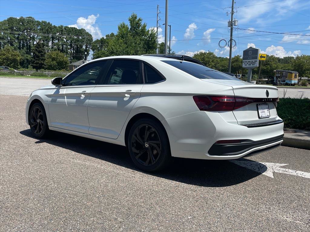 New 2026 Volkswagen Jetta SE FWD image 27