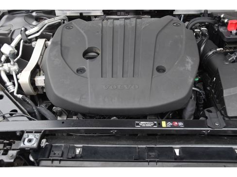 Certified 2023 Volvo S60 B5 Plus w/ Climate Package image 26