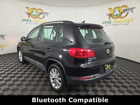 Used 2017 Volkswagen Tiguan Limited w/ Premium Package image 6