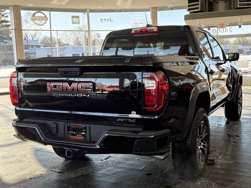 Used 2025 GMC Canyon AT4 w/ Technology Plus Package image 10