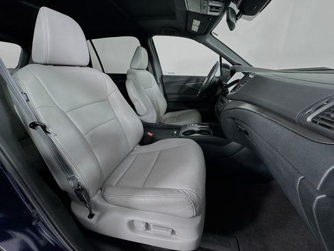 Certified 2023 Honda Passport EX-L image 28