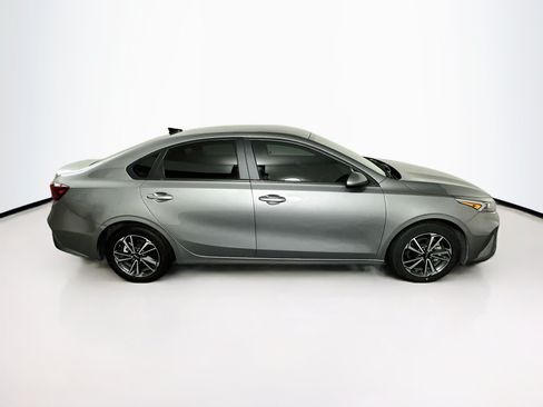 Used 2023 Kia Forte LXS FWD image 10