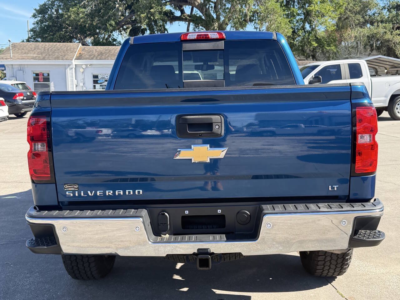 Used 2018 Chevrolet Silverado 1500 LT w/ All Star Edition RWD image 7