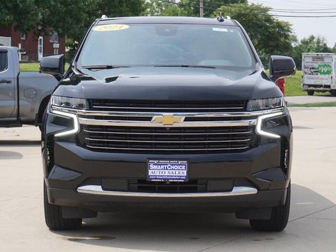 Used 2024 Chevrolet Tahoe LT w/ Luxury Package AWD/4WD image 8