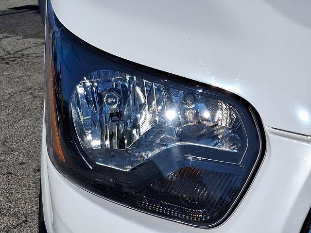 Certified 2025 Ford Transit 250 Low Roof w/ Exterior Upgrade Package RWD image 9