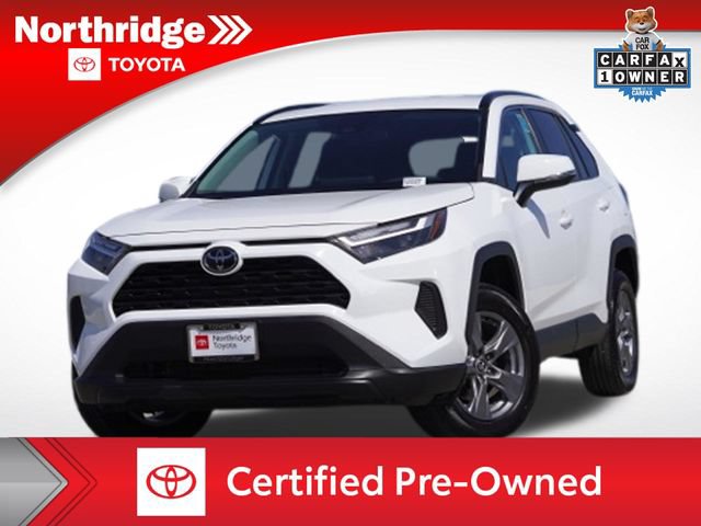 Certified 2024 Toyota RAV4 XLE AWD/4WD image 1