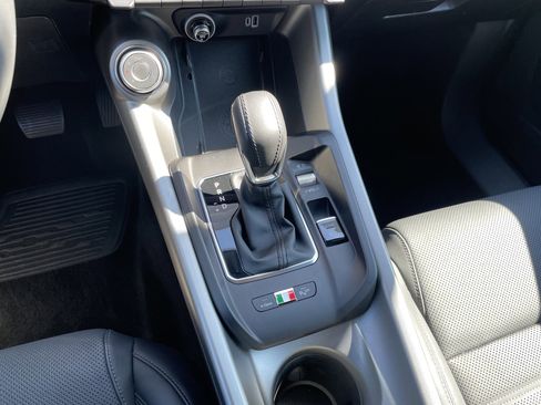 Certified 2024 Alfa Romeo Tonale Ti w/ Active Assist Package image 19