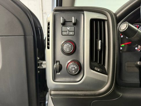 Used 2016 GMC Sierra 1500 SLE w/ SLE Value Package AWD/4WD image 30