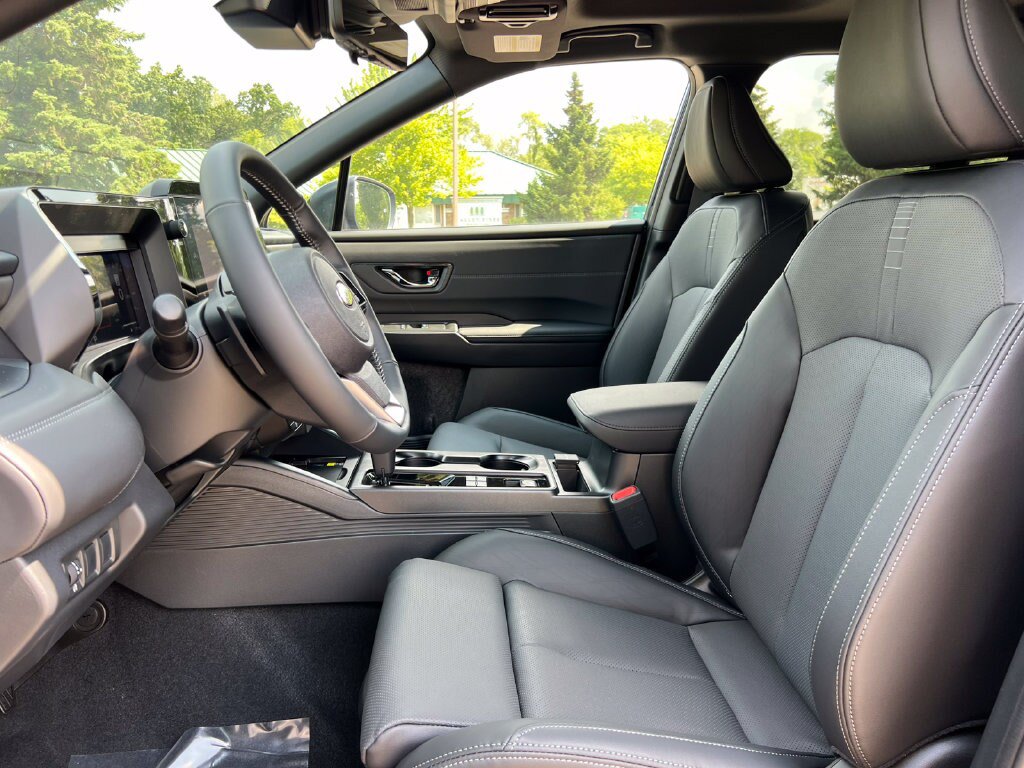 New 2026 Subaru Outback Touring XT AWD/4WD image 3