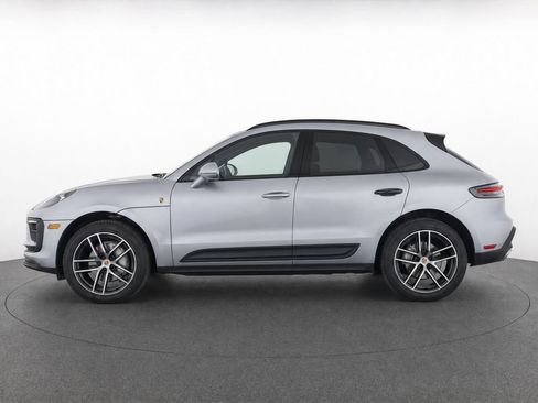Used 2022 Porsche Macan AWD/4WD image 6