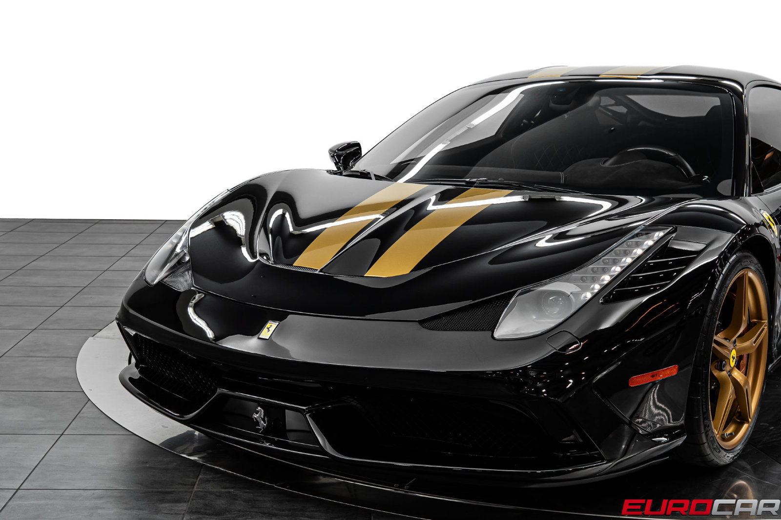 Used 2015 Ferrari 458 Speciale Coupe RWD image 14