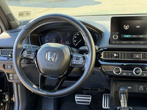 Used 2024 Honda Civic Sport image 17