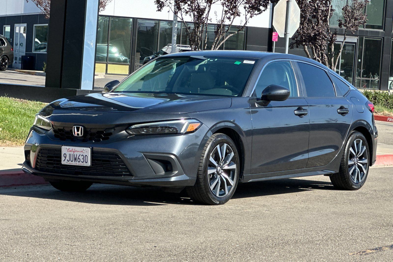 Certified 2024 Honda Civic EX-L image 8