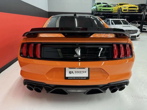 Used 2021 Ford Mustang Shelby GT500 w/ Technology Package image 28