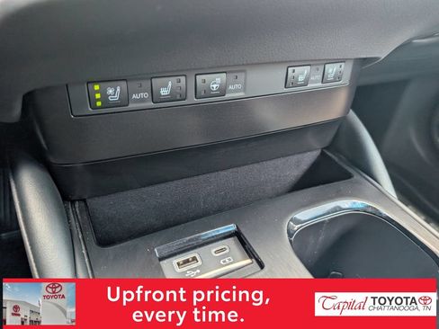 Used 2023 Lexus ES 250 w/ Premium Package AWD/4WD image 20