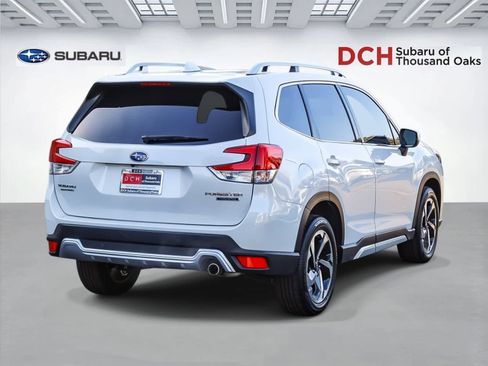 Used 2023 Subaru Forester Touring image 4