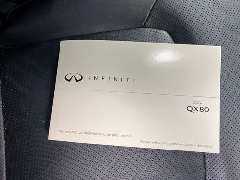 Used 2024 INFINITI QX80 Luxe image 32