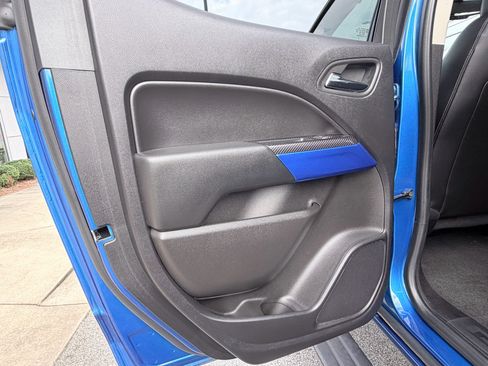 Used 2019 Chevrolet Colorado ZR2 AWD/4WD image 32