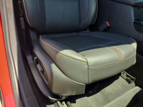 Used 2023 Chevrolet Blazer Premier w/ Enhanced Convenience Package AWD/4WD image 30