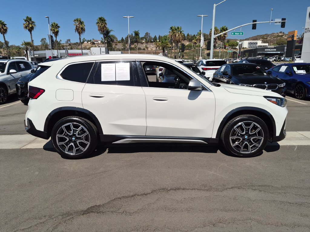 Certified 2023 BMW X1 xDrive28i w/ Convenience Package AWD/4WD image 3