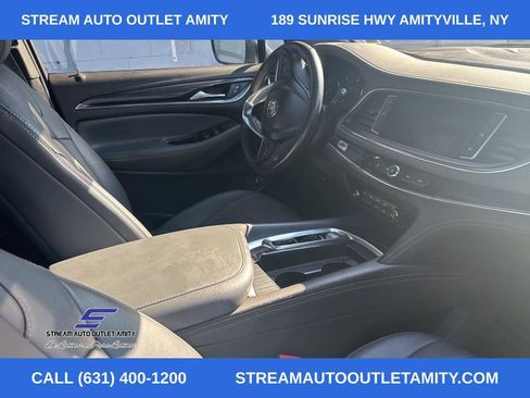 Used 2024 Buick Enclave Essence w/ Experience Buick Package image 9