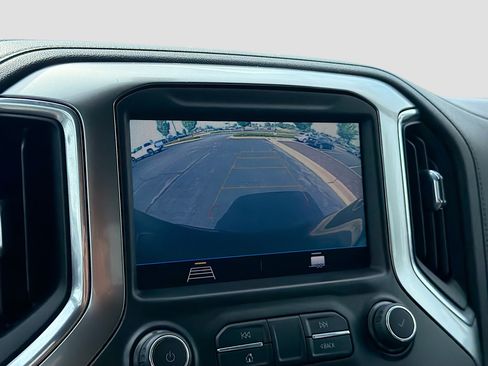Used 2020 Chevrolet Silverado 1500 LT Trail Boss AWD/4WD image 19
