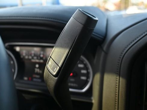 Used 2023 Chevrolet Silverado 2500 High Country w/ LPO, Hitch Package image 26