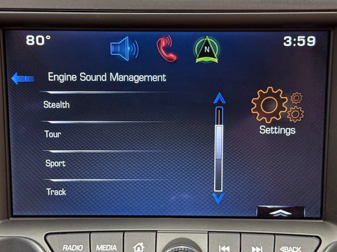 Used 2015 Chevrolet Corvette Z06 w/ 2LZ Preferred Equipment Group RWD image 25