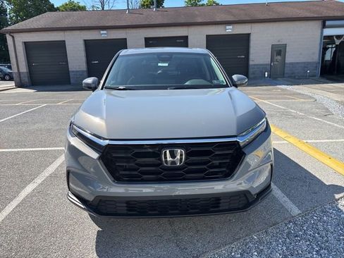 Used 2026 Honda CR-V EX image 2