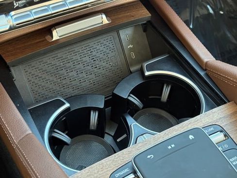 Used 2025 Mercedes-Benz GLE 350 4MATIC image 39