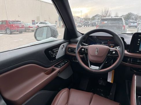 New 2026 Lincoln Aviator Reserve image 18