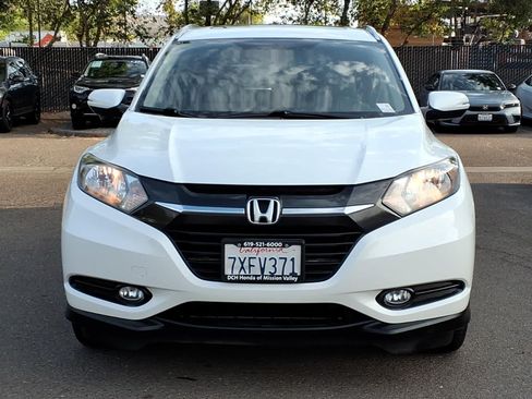 Used 2017 Honda HR-V EX-L image 2