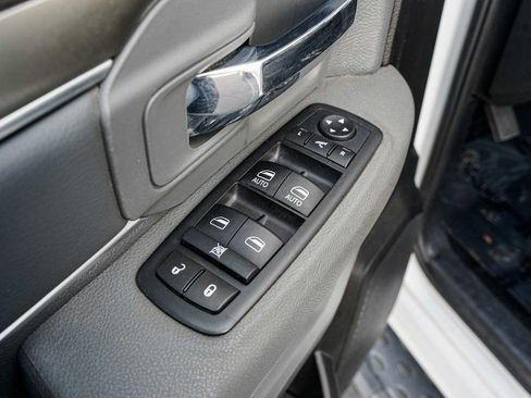 Used 2016 RAM 1500 Outdoorsman image 10