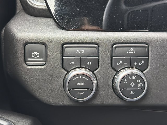 Used 2024 GMC Sierra 1500 Elevation AWD/4WD image 29