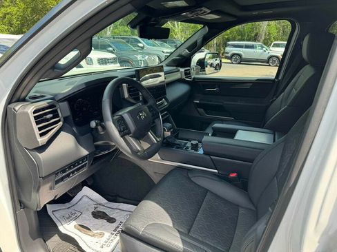 Used 2025 Toyota Sequoia Limited AWD/4WD image 3