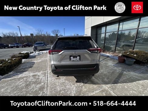 Used 2024 Toyota RAV4 XLE Premium image 4