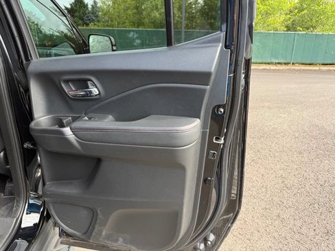 Used 2021 Honda Ridgeline Black Edition image 24